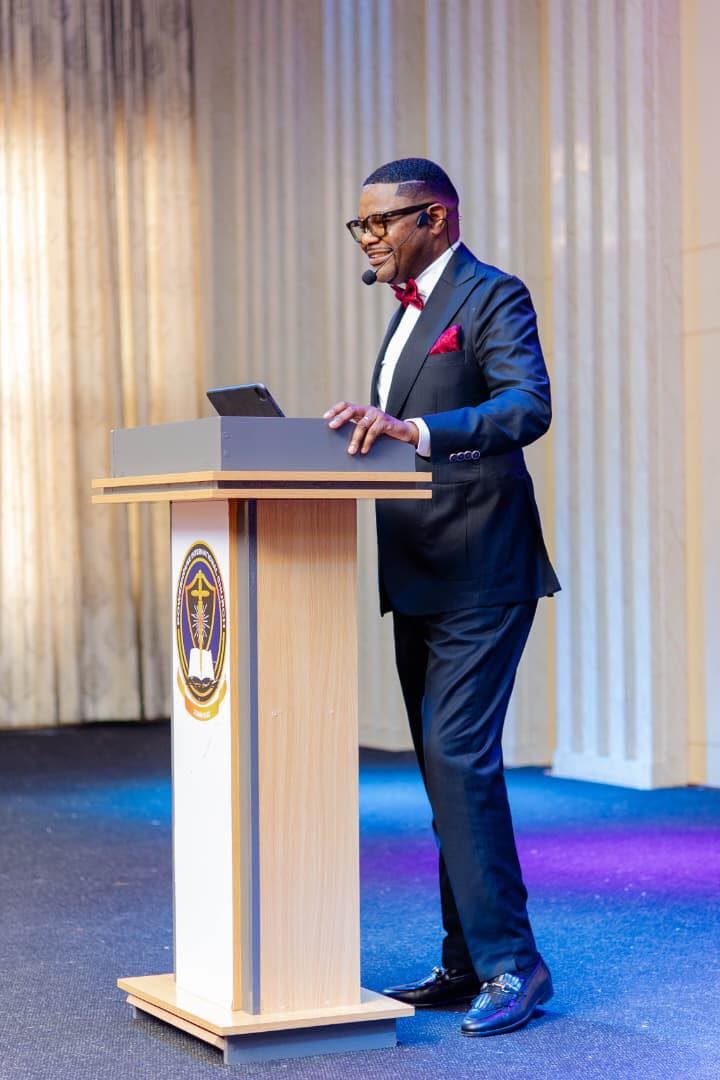 Bena Nkhoma mentoring young professionals